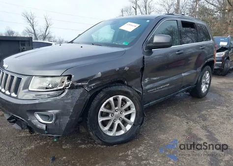 2016 Jeep Grand Cherokee Laredo z USA, uszkodzony, nr VIN 1C4RJFAG6GC364323